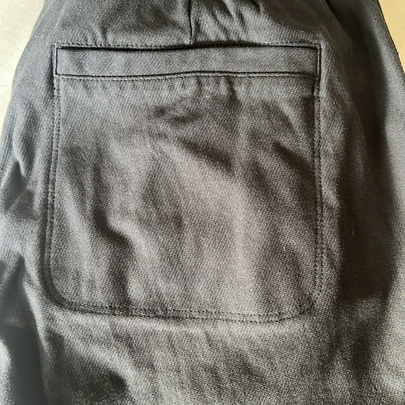 ATHLETA - FARALLON JOGGER - SIZE 6 - BLACK/DARK GREY - Picture 5 of 6